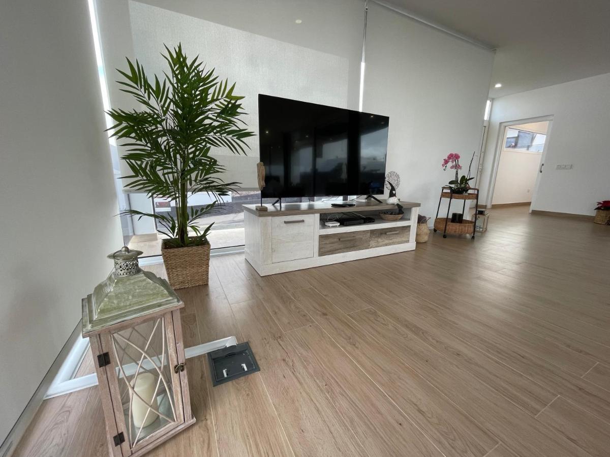 Eslanzarote Eco Villa Tony, Heated Pool, Jacuzzi, Sat Tv, Super Wifi La Costa Exterior foto